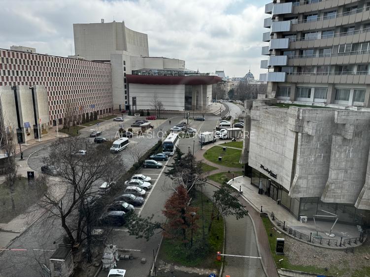 Apartament cochet, liber - 3