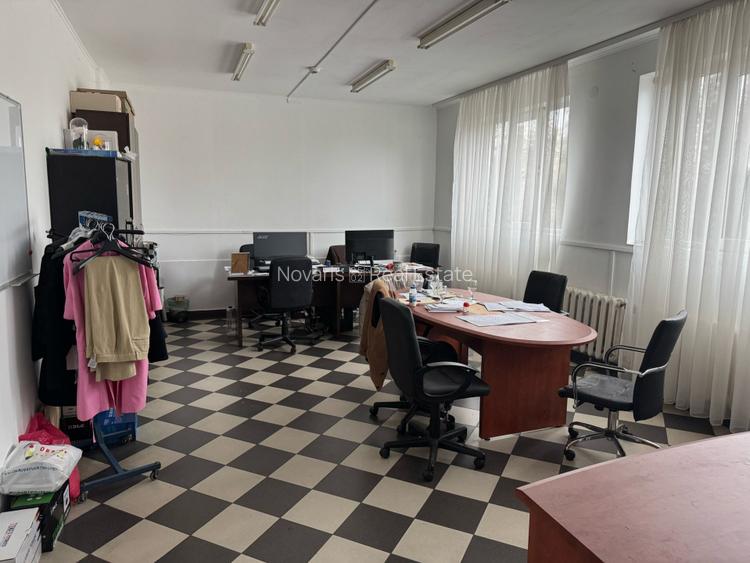 Vând Hală Producție 1.800 mp și Teren 4.500 mp în Focșani - 5