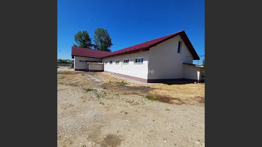 Spațiu comercial generos, la drum principal, localitatea Daia - 4