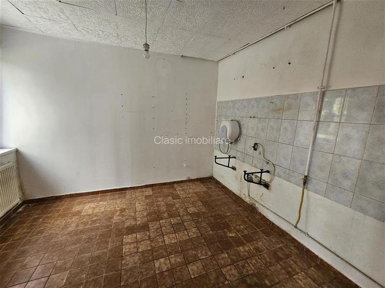 Vanzare proprietate cu potential, cartier Andrei Muresanu, Cluj-NApoca - 7