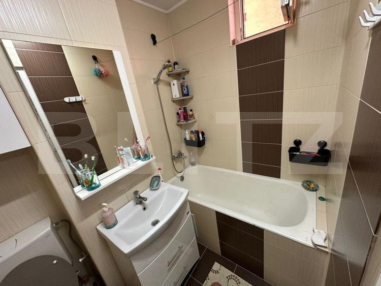Apartament de vanzare, cu 2 camere, 49 mp, zona Nicolae Balcescu