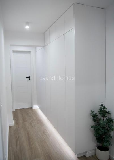 Apartament 4 camere complet renovat- Amenajat lux- Pozitie excelenta - 14