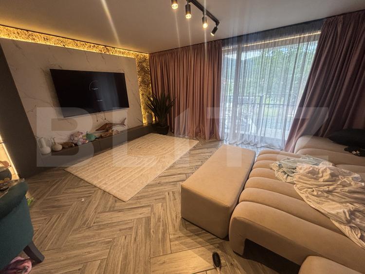 Casa tip pensiune, ideala pentru dezvoltare, 9 camere, 380 mp-Simleu SIlvaniei