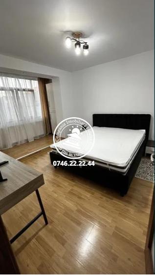 Apartament 2 camere de vanzare semidecomandat etajul 1 - Podu Ros
