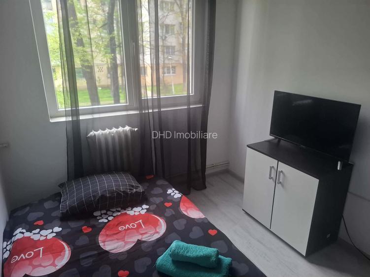 Apartament 3 camere,etaj 1,zona Alexandru cel Bun - 7