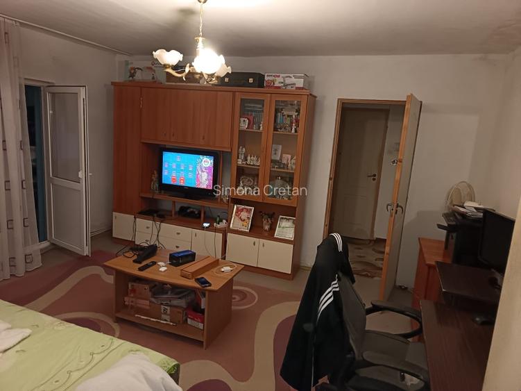 Vand apartament cu două camere - 5