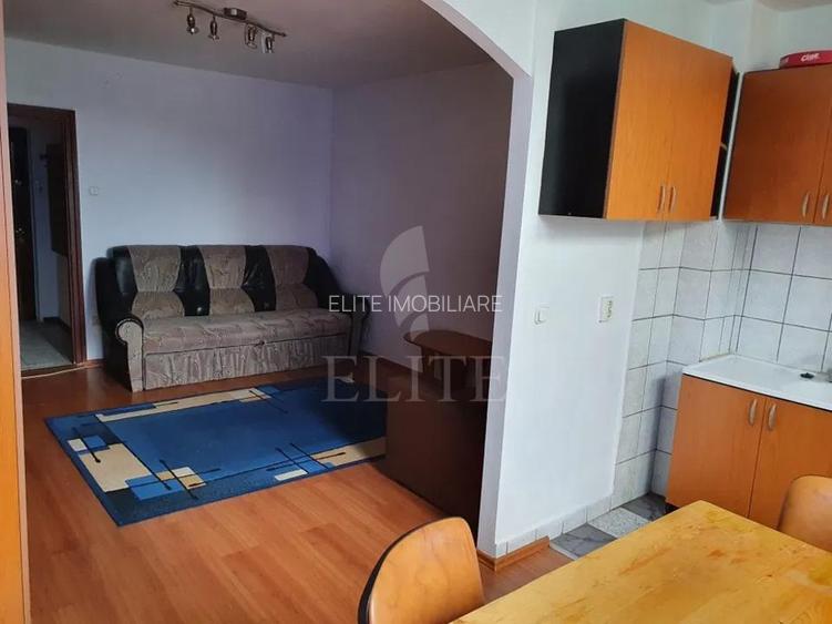 Garsoniera în zona BAZA SPORTIVA - 3