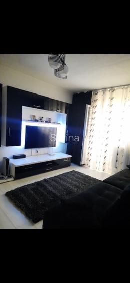 vand apartament 2 camere, confort 1, decomandat , zona Nord, mobilat și utilat  - 2