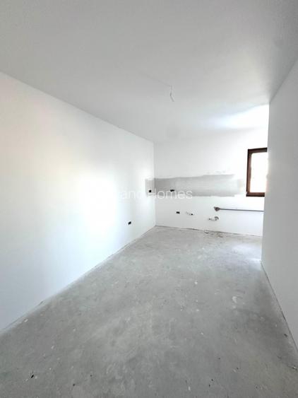 Super oferta - Duplex 5 camere si 3 bai - Mosnita Noua - 4