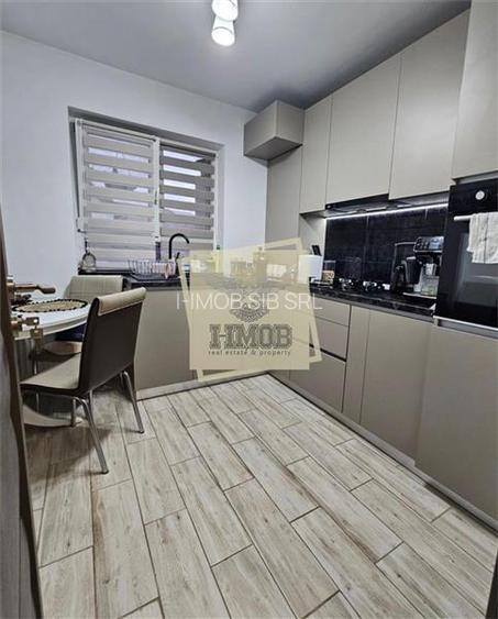 Apartament mobilat modern 2 camere balcon curte si parcare - 5
