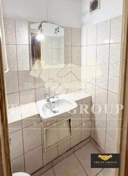 Apartament 3 camere Banu Manta - Clucerului | Imobil 1982 | Vedere spate - 21