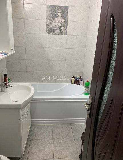 GARSONIERA VITAN, BUCATARIE INCHISA, METROU 10 MINUTE, COMISION 0% - 5