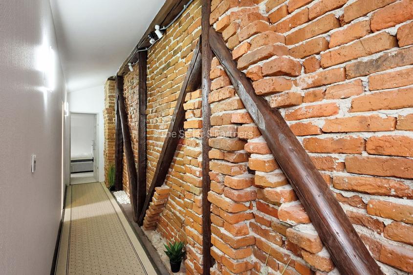 Proximitate imediata fata de Castelul Bran - 49