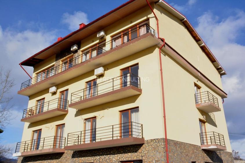 Pensiune Vanzare Horezu - 2