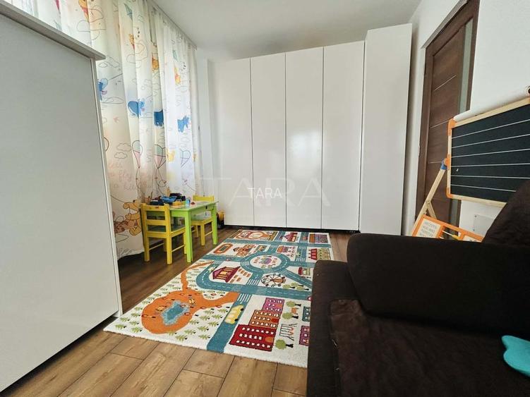 Apartament 3 camere, mobilat și utilat, doua balcoane, parcare. - 3