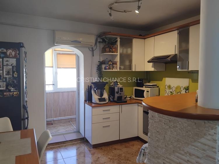 34860  Apartament 3 camere Tomis 3 - 12