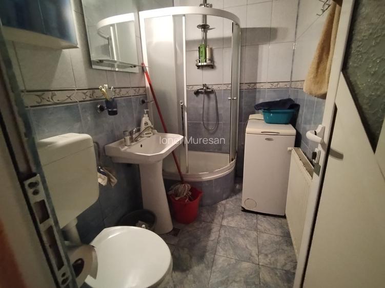 Garsoniera la intersectia dintre Republicii si Vasile Alecsandri - 4