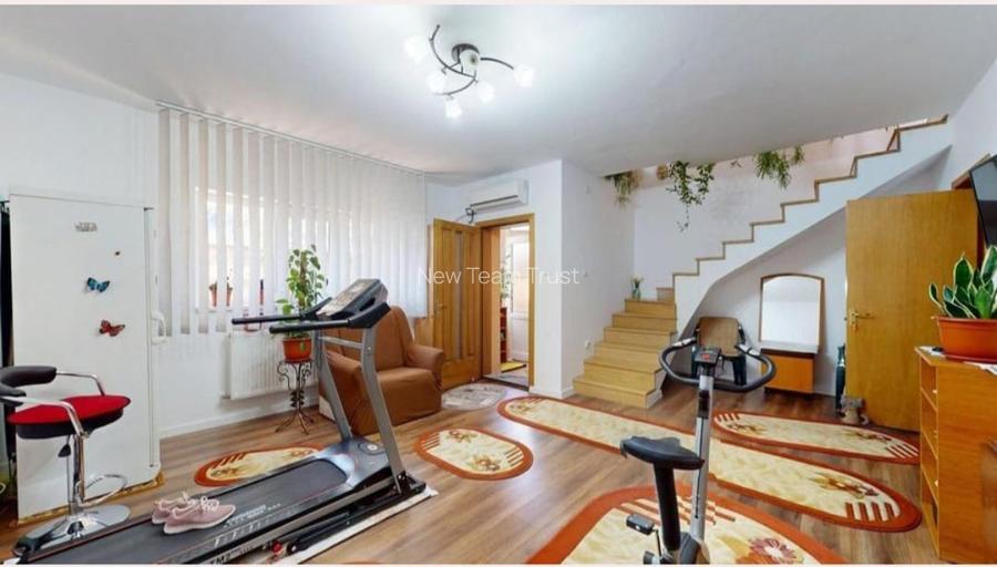 Vanzare Voluntari  Vila P+E/M(8camere) - Case batranesti   Voluntari / Pipera - 2