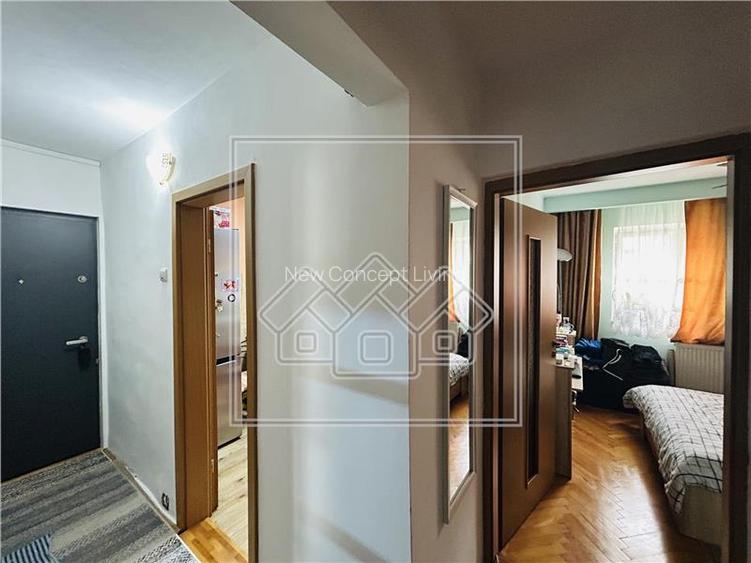 Apartament de vanzare in Sibiu - 2 camere, pivnita -Etaj 2/5 -V. Aurie - 14