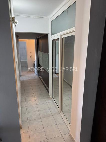 City park mall-apartament 3 camere decomandat cu gaze - 4