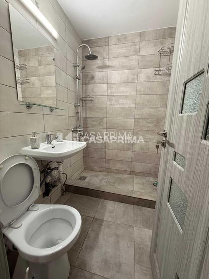 GARA-ap. 2 camere, mobilat si utilat, et.2/4, semidecomandat, curat ! - 7