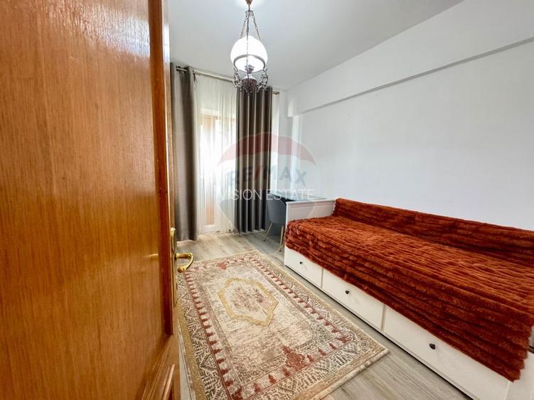 Apartament cu 4 camere de vânzare în zona Ultracentral - 9