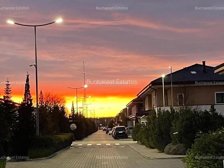 Oxford Gardens 7 bedrooms villa / no VAT - 8