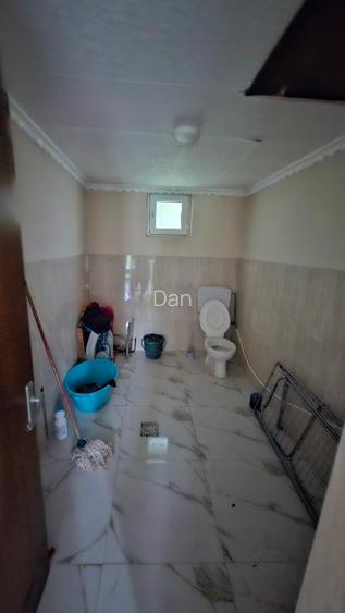 Casa în rosu de vanzare noua - 3