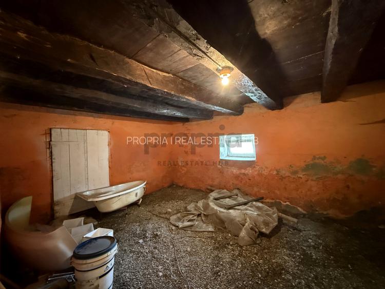 CASA LA ȚARĂ | LA 8 KM DE VISCRI  - 8