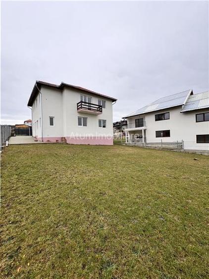 Casa individuala intabulata 7 camere 730 mp teren in Cisnadie - 24