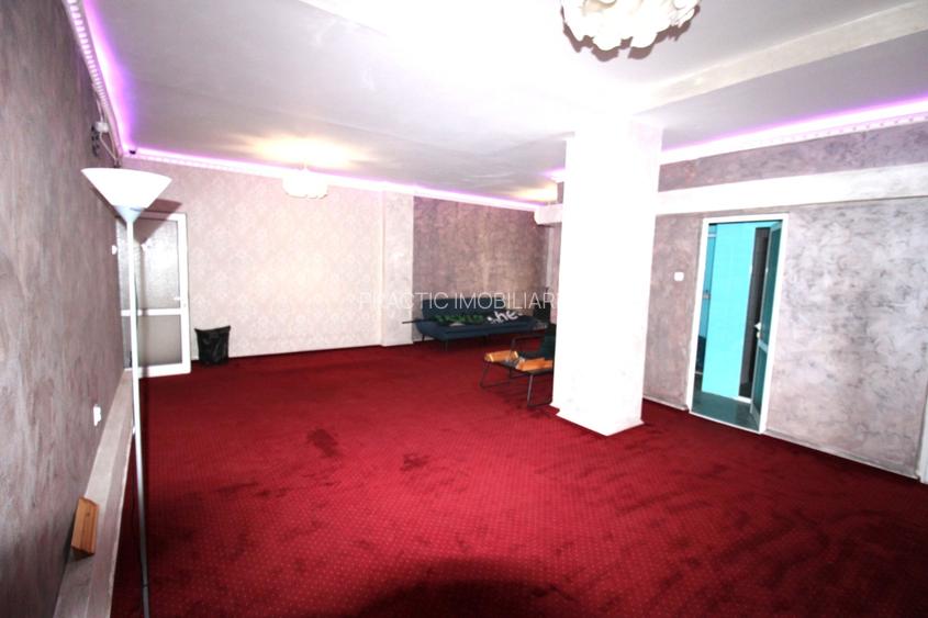 Spatiu comercial in Micro 21 - 4