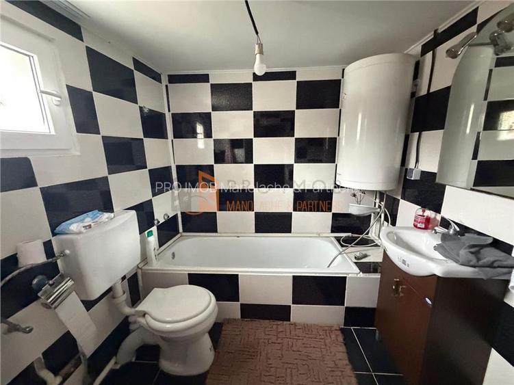 Casa tip parter zona Tisau - 13