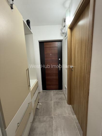 Garsoniera practica, 17 mp, mansarda - Lipovei - 5