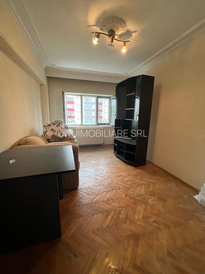 Apartament 3 camere Zona Laris -Finante - etaj 3/4 - 85 mp - 11