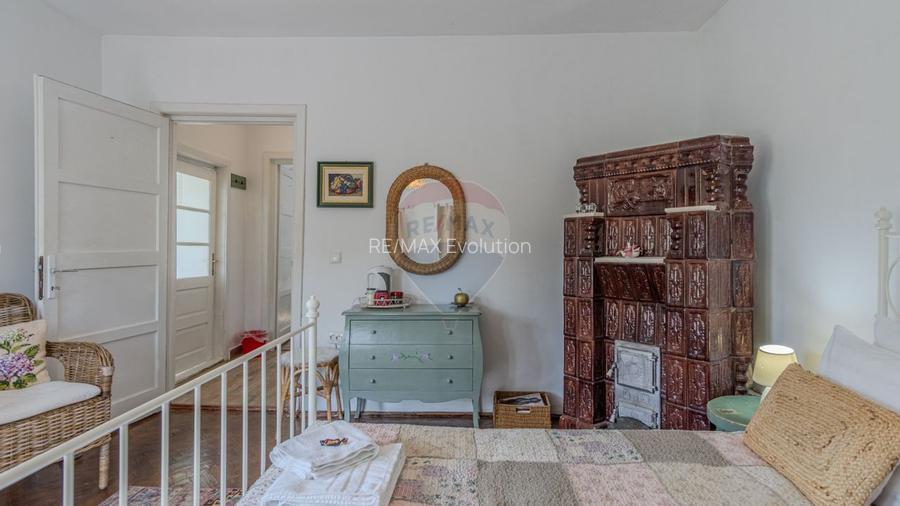 CASA cu 7 camere in inima Branului | Teren 1346mp | COMISION 0% - 23