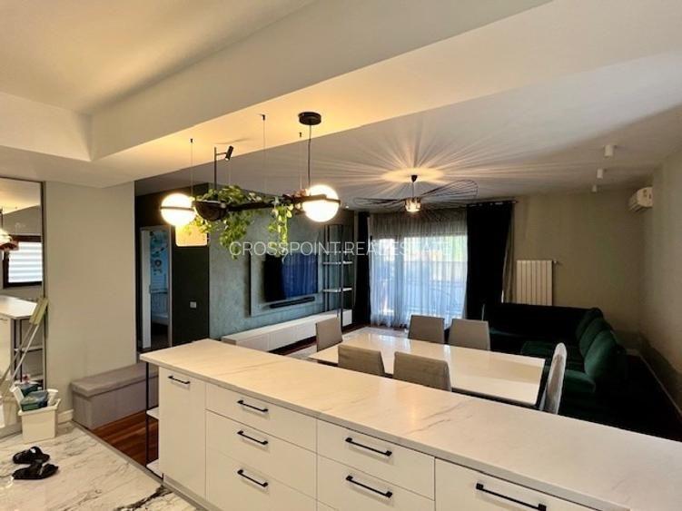 3 CAMERE  /IANCU NICOLAE /COMPLEX - 4