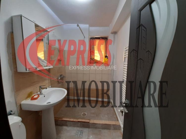 Titulescu, Banu Manta, CENTRALA, FARA RISC - 4