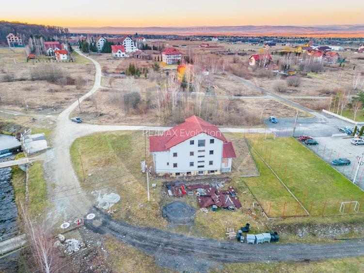 Oportunitate rara pentru dezvoltare turistica la poalele Fagarasului - 13