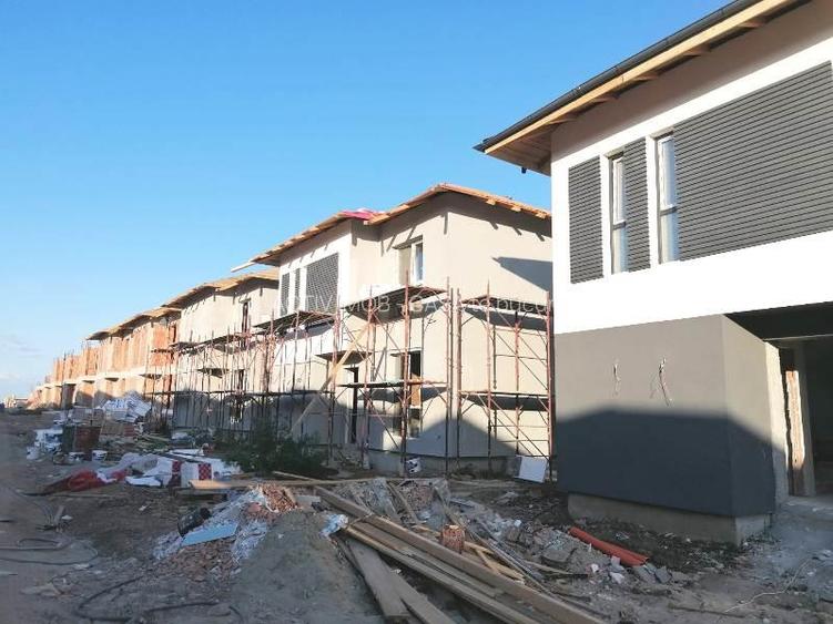 Casa individuala-Prelungirea Ghencea-Margelelor -  de la 175000E - COMISION 0 - - 12