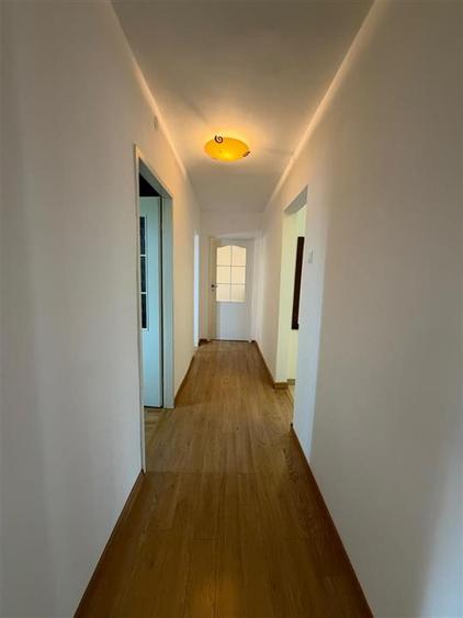 Inchiriere Apartament 4 camere Decomandat Centru- Palas