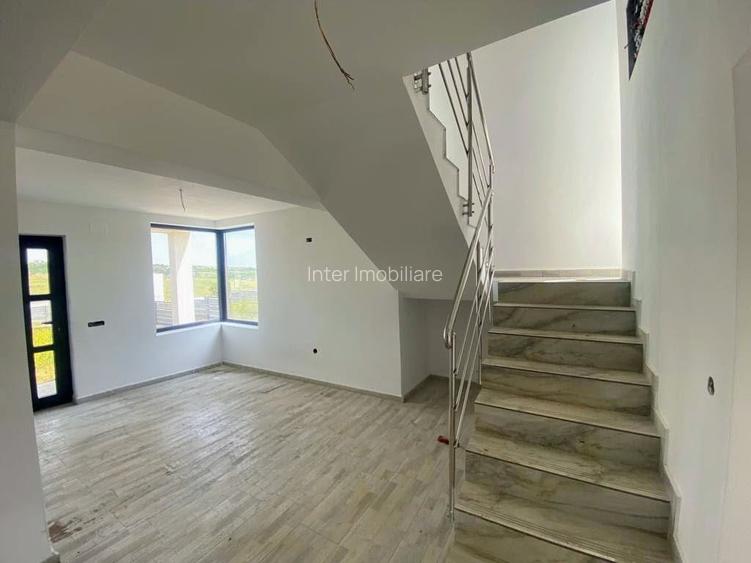 De vanzare casa, 4 camere, 107 mp, Valea Lupului, , Cod 161112 - 2