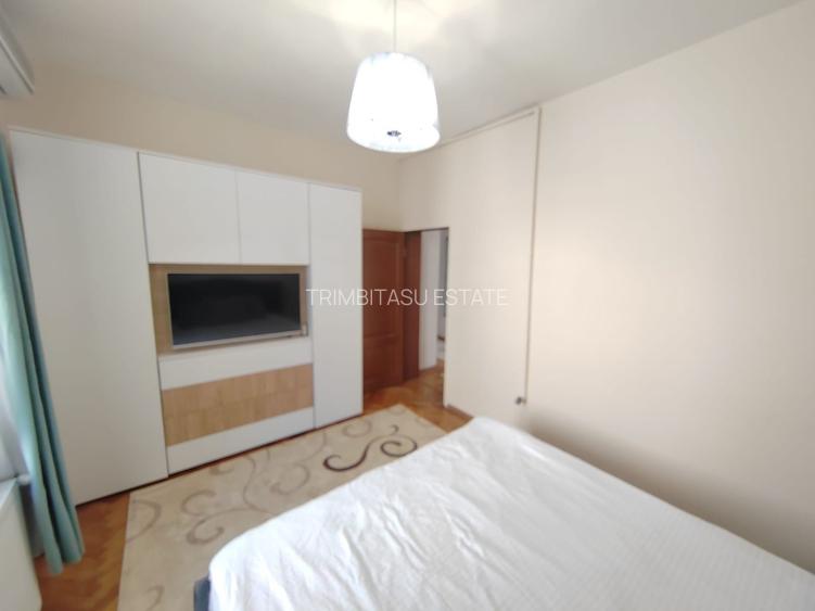 Parcul Carol,imobil versatil rezidential /birouri,parcare si curte - 6