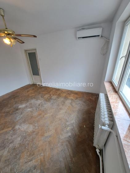 3 camere, intre Gara de Nord si Basarab, B-dul Dinicu Golescu, nr 39 - 5