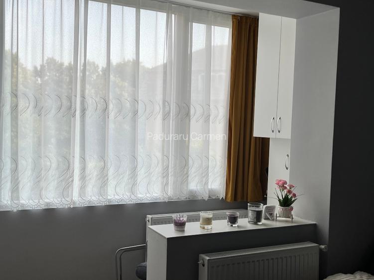 Proprietar inchiriez apartament doua camere Prefectură  - 3