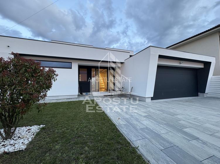 Vila de lux cu piscina incalzita de vanzare in Mosnita Noua | 4 camere - 30