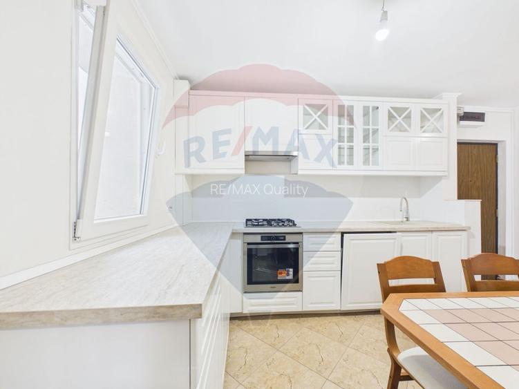 Apartament 3 camere decomandat, renovat - Metrou Lujerului - 15