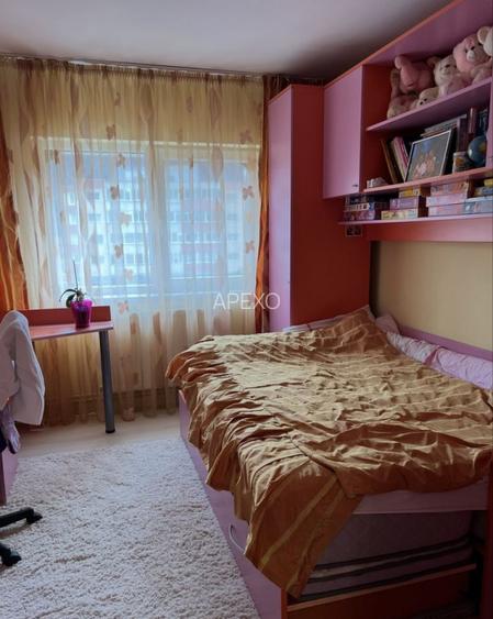 Apartament 4 camere-Racadau - 8