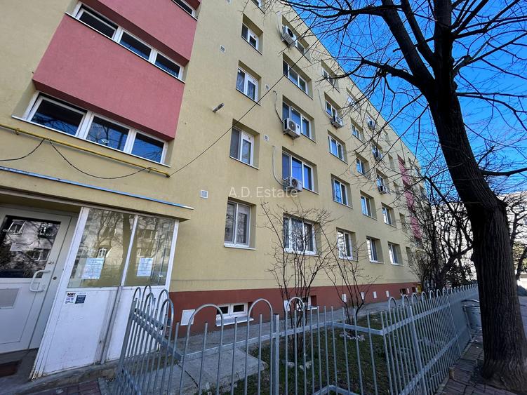 1 Decembrie 1918 Apartament 2 Camere Etaj 3 Bloc 1976 Reabilitat 10 Min Metrou - 9