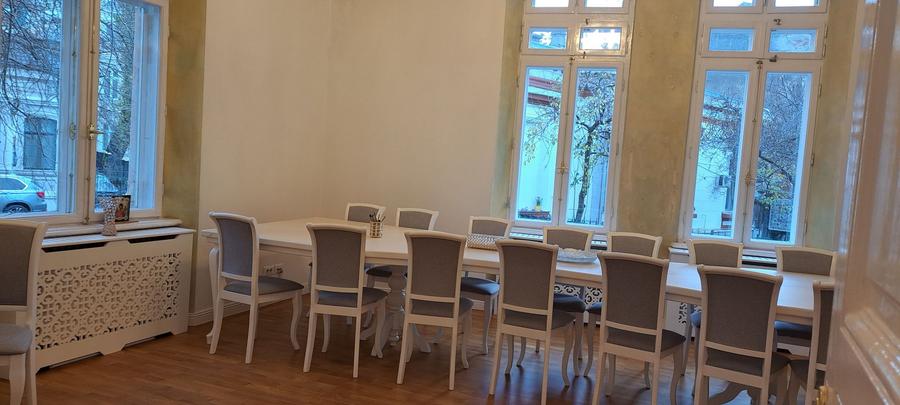 SPATIU DISTINCTIV IN VILA ISTORICA