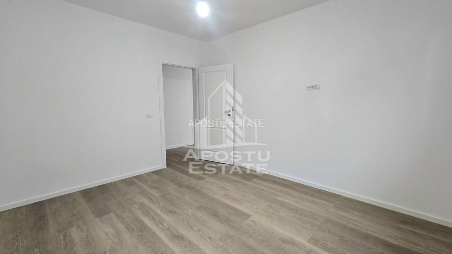 Jumatate de duplex pe parter cu 3 camere si 2 bai, Sag, Timis - 8